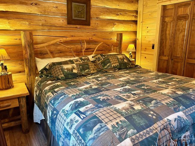 1413 Stone Ln, House other with 2 bedrooms, 2 bathrooms and null parking in McCall ID | Image 15