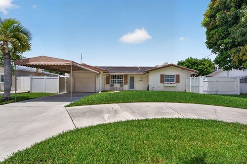 535 Ne 8th Ave, Deerfield Beach, FL, 33441-2153 | Card Image