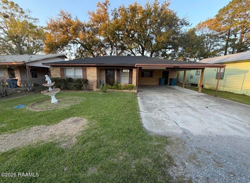 518 Governor Mouton St, Saint Martinville, LA, 70582-3718 | Card Image