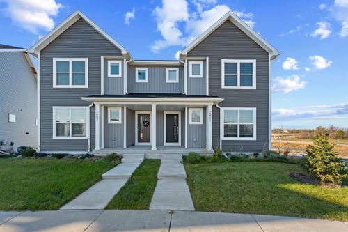 2401 Wildcat Dr, Fitchburg, WI, 53711-9139 | Card Image