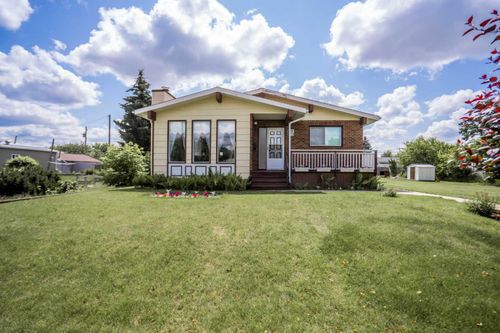 4713 50 Ave, Grimshaw, AB, T0H1W0 | Card Image