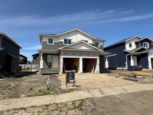 10414 133 Avenue, Grande Prairie, AB, T8V6J7 | Card Image