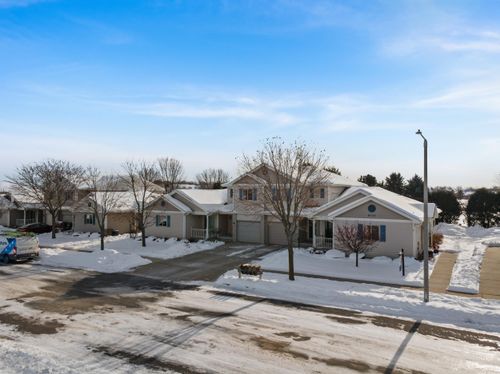 unit-3-6725 Reston Heights Dr, Madison, WI, 53718-3376 | Card Image
