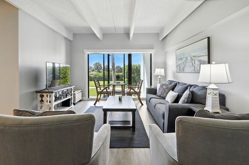 apt-10-4400 Highway A1a, Vero Beach, FL, 32963-1378 | Card Image