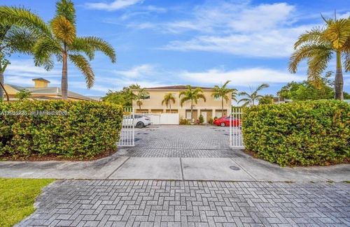 1-615 Nw 10th Ter, Fort Lauderdale, FL, 33311-8118 | Card Image