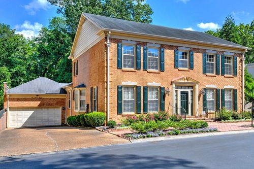 114 Postwood Pl, Nashville, TN, 37205-1604 | Card Image