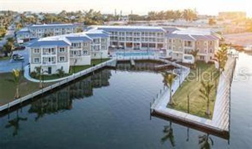 133-5325 Marina Dr, HOLMES BEACH, FL, 34217-1710 | Card Image