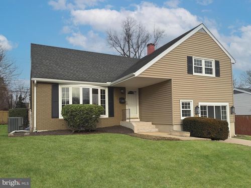 132 Warwick Dr, LUTHERVILLE TIMONIUM, MD, 21093-5423 | Card Image