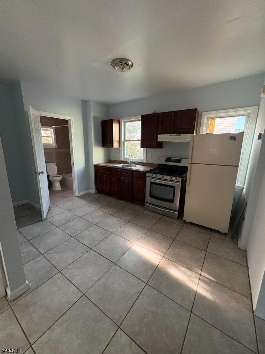 Residential Lease in Elizabeth City 3