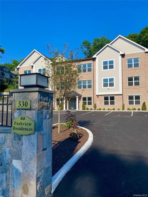 apt-5-530 N Main St, Brewster, NY, 10509-1283 | Card Image