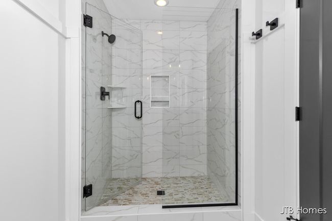 5899 Valley Point Dr Se, House other with 4 bedrooms, 3 bathrooms and null parking in Caledonia MI | Image 19