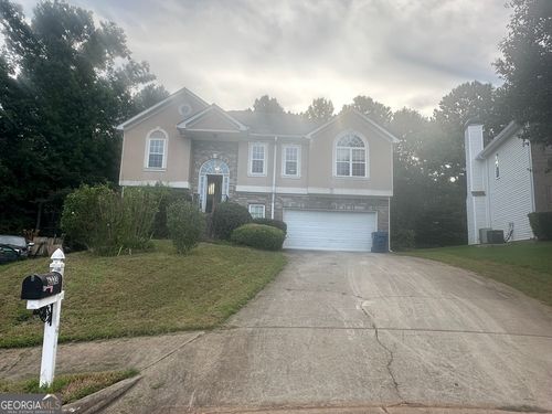 6773 Oakleigh Trl, Rex, GA, 30273-5812 | Card Image