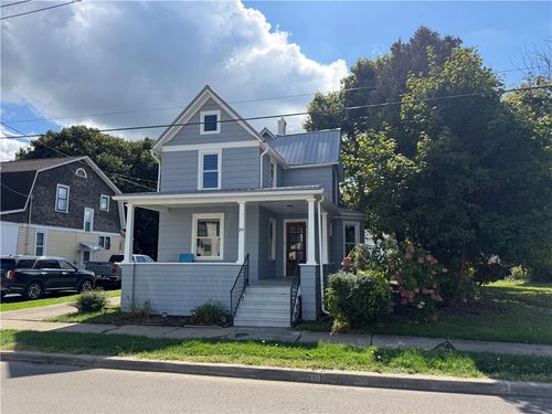 84 Norman St, Corning, NY, 14830-1919 | Card Image