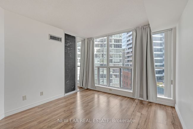 1109 - 24 Wellesley St W, Condo with 1 bedrooms, 1 bathrooms and null parking in Toronto ON | Image 28
