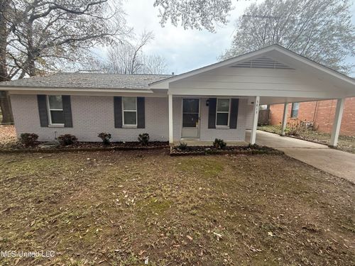 5813 Laurie Dr, Horn Lake, MS, 38637-9399 | Card Image