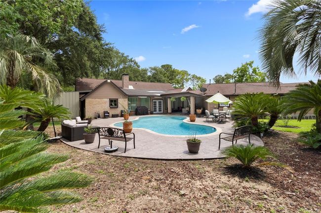 8220 Wateka Cir, House other with 4 bedrooms, 3 bathrooms and null parking in Houston TX | Image 26