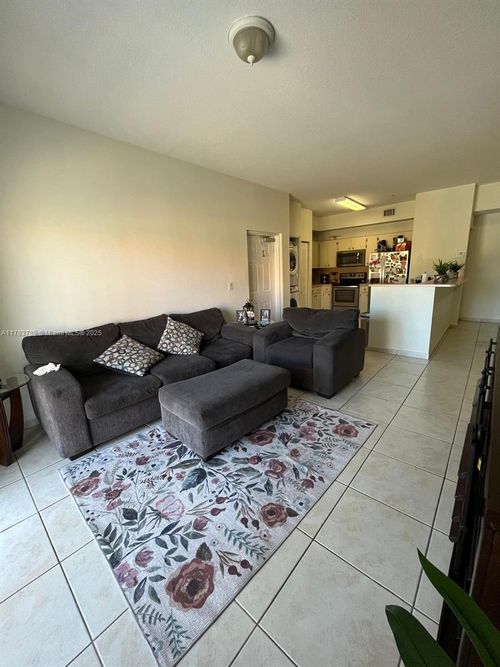 9-7270 Nw 114th Ave, Doral, FL, 33178-5577 | Card Image