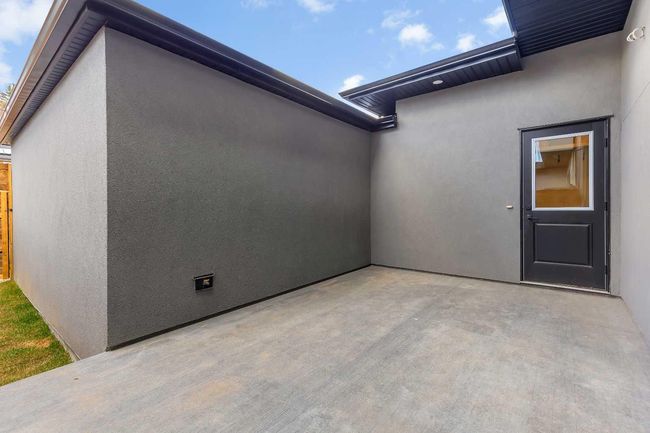 42 Collingwood Place Nw, House other with 5 bedrooms, 4 bathrooms and 2 parking in Calgary AB | Image 24