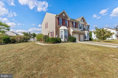 445 Longfellow Drive, Home with 3 bedrooms, 2 bathrooms and null parking in WILLIAMSTOWN NJ | Image 2