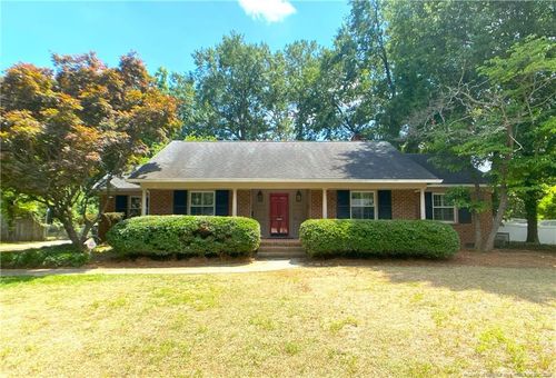 2721 Mirror Lake Dr, Fayetteville, NC, 28303-5213 | Card Image