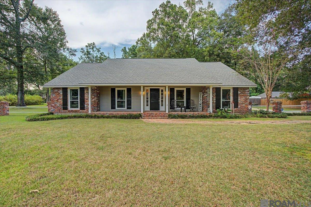 Residential in Greenwell Springs