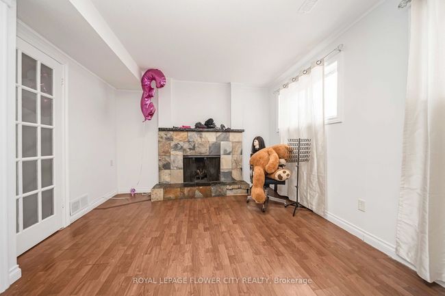 433 Hansen Rd N, House other with 4 bedrooms, 3 bathrooms and 2 parking in Brampton ON | Image 30