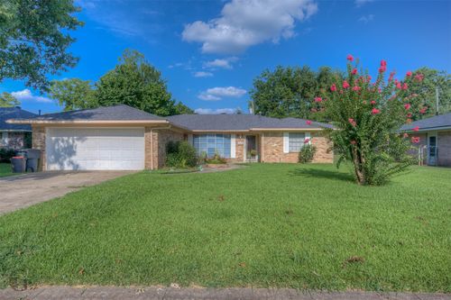 1904 Carol St, Bossier City, LA, 71112-4112 | Card Image