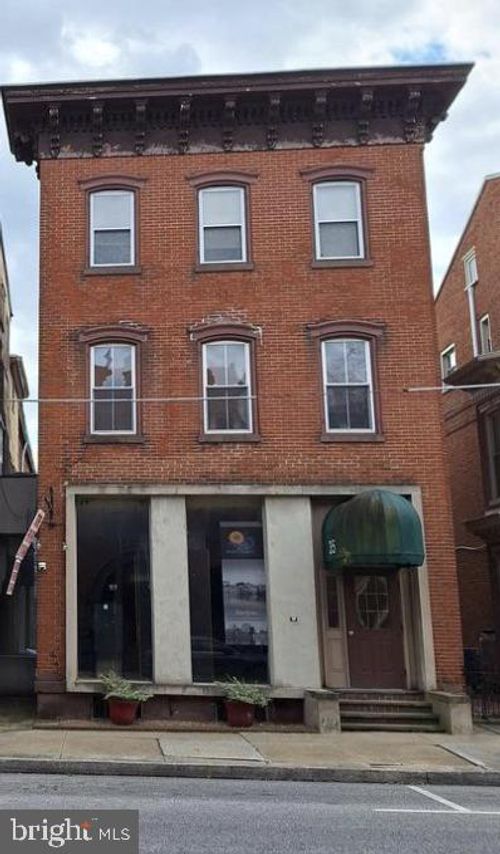 apt-2f-35 W Main St, MECHANICSBURG, PA, 17055-7424 | Card Image