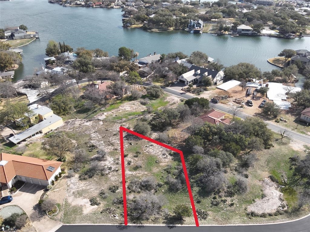 Land in Horseshoe Bay 4