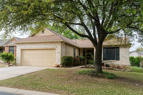 124 Dewberry Dr, Georgetown, TX, 78633-4588 | Card Image