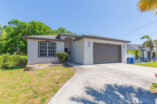 6426 31st St S, St Petersburg, FL, 33712-5474 | Card Image