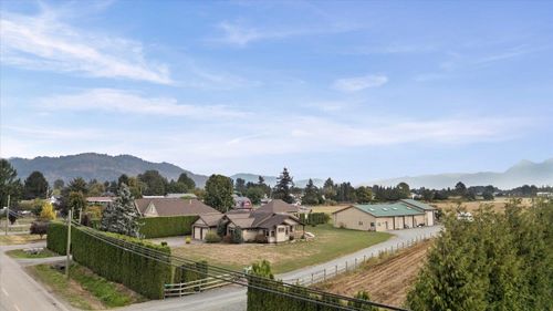 6260 Sumas Prairie Rd, Chilliwack, BC, V2R4N6 | Card Image