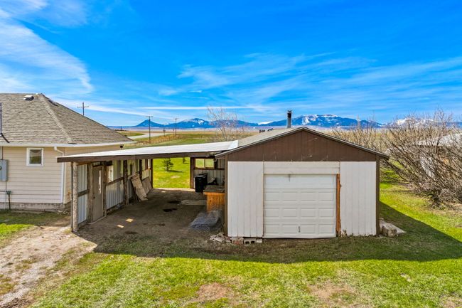 103 W Simson Ave, House other with 3 bedrooms, 1 bathrooms and null parking in Geyser MT | Image 6