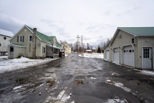 352 E Main St, North Troy, VT, 05859-9493 | Card Image