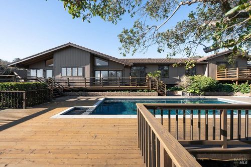 120 Cabro Ct, Novato, CA, 94947-3774 | Card Image