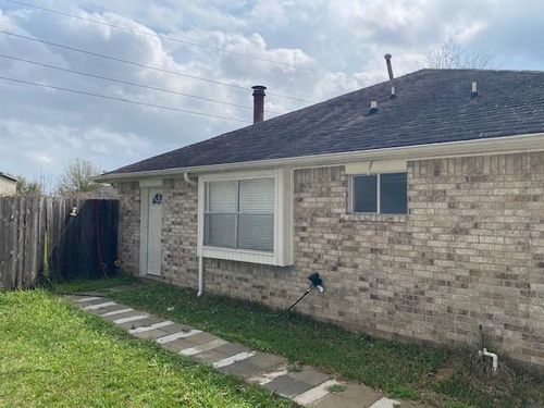 8511 1/2 Opalwood Ct, Humble, TX, 77338-2005 | Card Image
