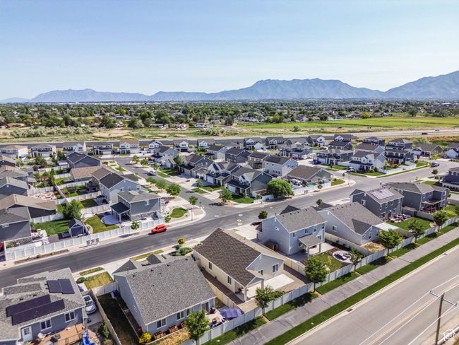 1165 W Silver Hollow Rd, House other with 3 bedrooms, 2 bathrooms and 2 parking in Syracuse UT | Image 28