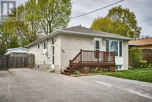 lower-304 Palmerston Avenue, Whitby (Williamsburg), ON, L1N3E9 | Card Image