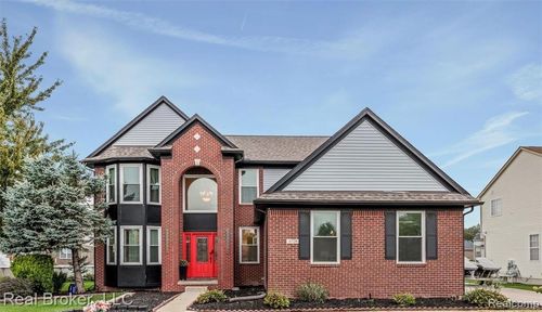 6720 Sadie Ln, Van Buren Township, MI, 48111-5229 | Card Image