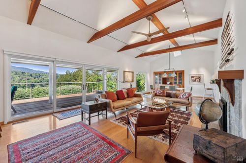 28 Twin Oaks Ave, San Rafael, CA, 94901-1916 | Card Image