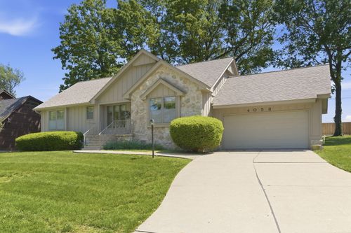 4058 E Linwood St, Springfield, MO, 65809-2218 | Card Image