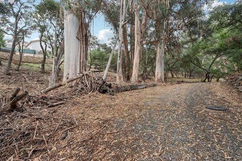 0 0 Hidden Oaks Dr, Hayward, CA, 94541 | Card Image