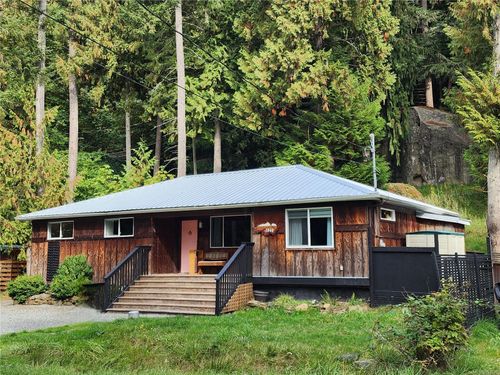 1040 Harrison Way, Gabriola, BC, V0R1X2 | Card Image