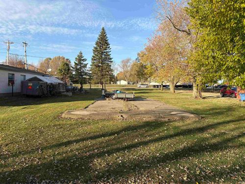 TBD E Hammontree St, Larwill, IN, 46764 | Card Image