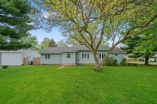 26 Cross St, Bristol, IL, 60512-6000 | Card Image
