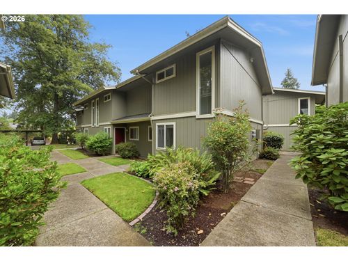 23-1500 Norkenzie Rd, Eugene, OR, 97401-2075 | Card Image