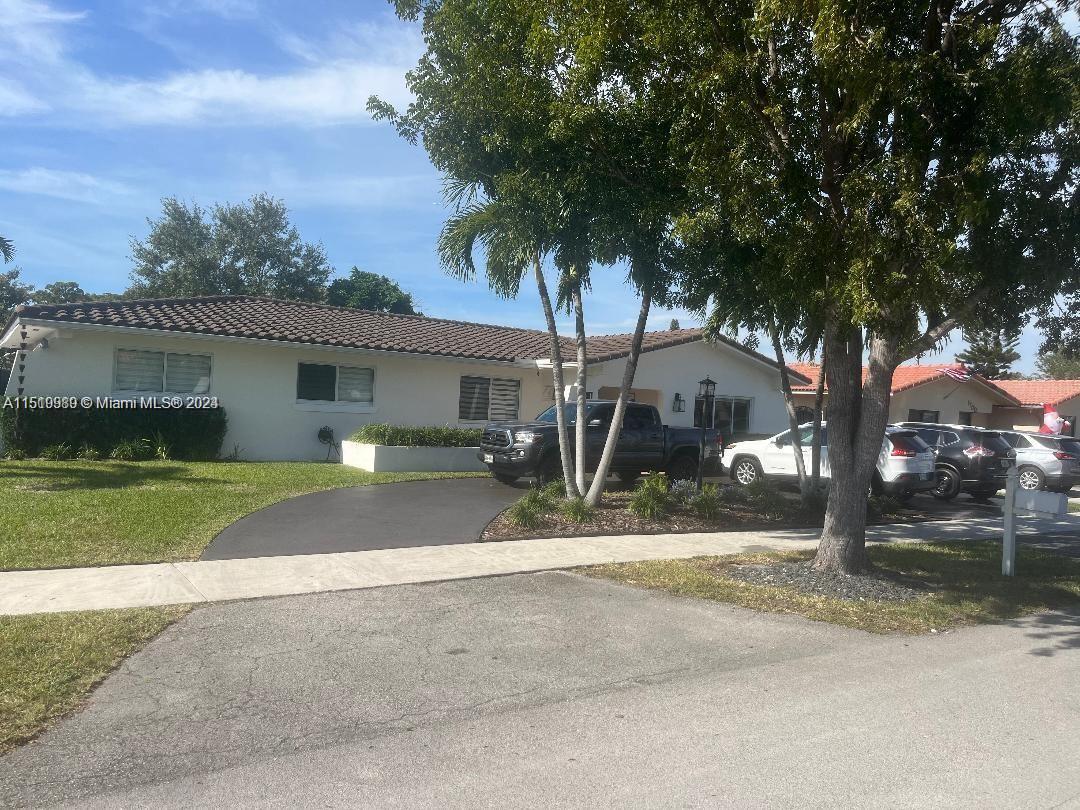 103rd Ave, Miami, FL 33165