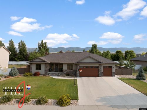 4423 E 21st St, Casper, WY, 82609-3884 | Card Image