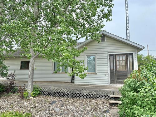 107 2 Ave, Shell Lake, SK, S0J | Card Image