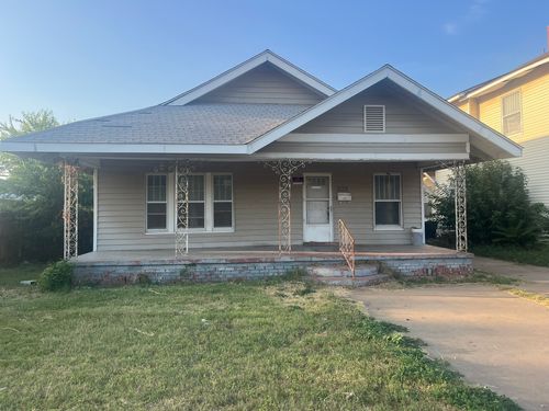 2110 9th St, Wichita Falls, TX, 76301-4134 | Card Image
